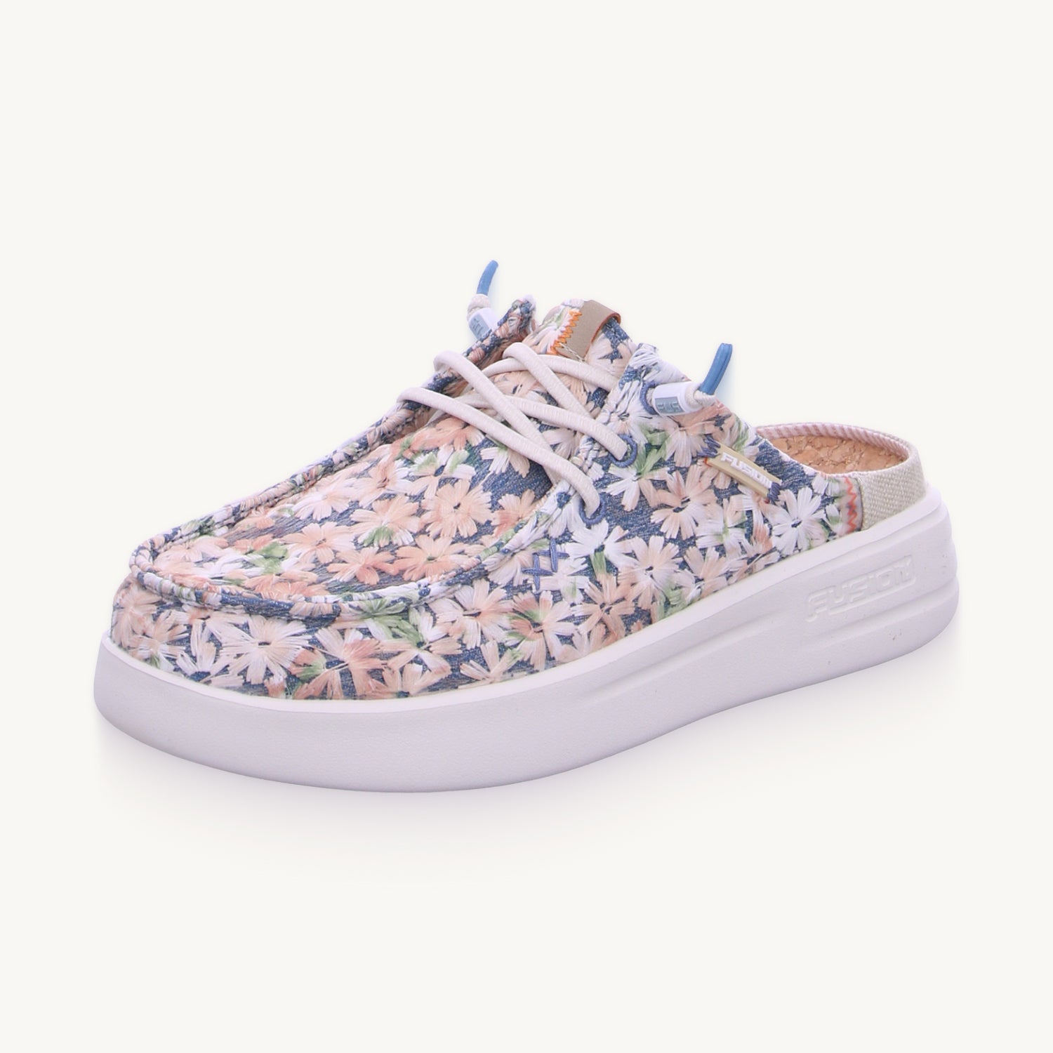 Lily capri